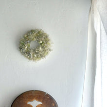 画像をギャラリービューアに読み込む, 夏の星空リース 直径23cm|Smoke Tree and baby's breath(スモークツリーとかすみ草)