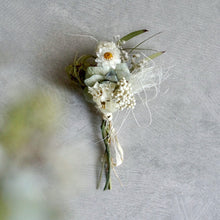 画像をギャラリービューアに読み込む, 【プチギフトにも】 白い草花のミニブーケ