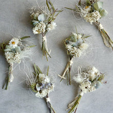 画像をギャラリービューアに読み込む, 【プチギフトにも】 白い草花のミニブーケ