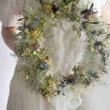 画像をギャラリービューアに読み込む, スモークツリーの大きなリース 直径35cm
