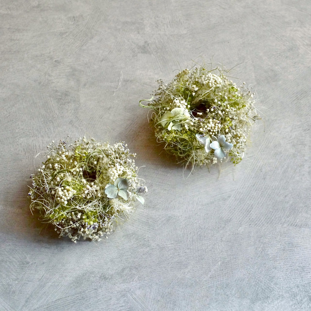 夏の星空 ミニリース 直径11cm｜Smoke Tree and baby's breath（スモークツリーとかすみ草）